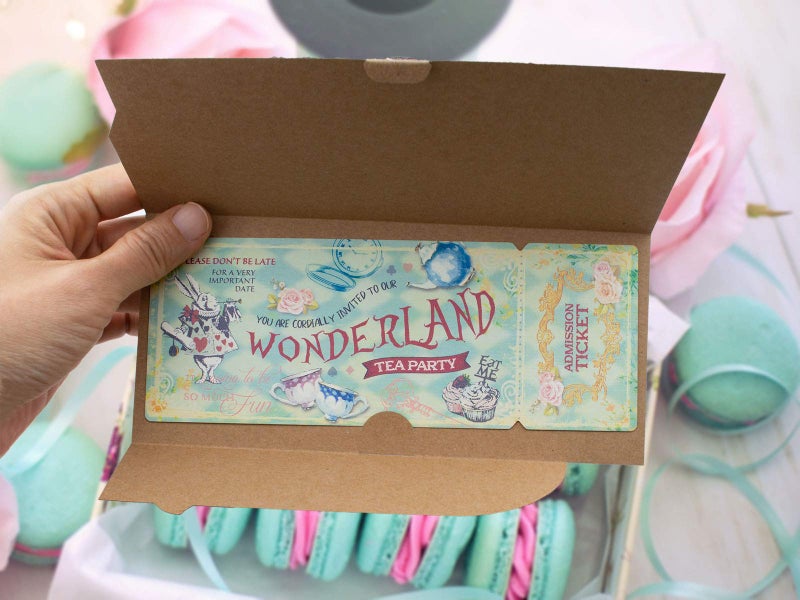 Summer-Ray.com Summer-Ray 24 sets Vintage Alice in the Wonderland Tea Party Invitation with Sleeve Holder - Image 5